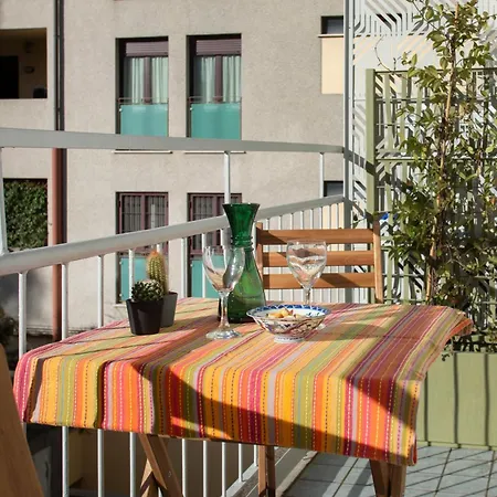 Lambrate Design District Balcone Wifi * Milan